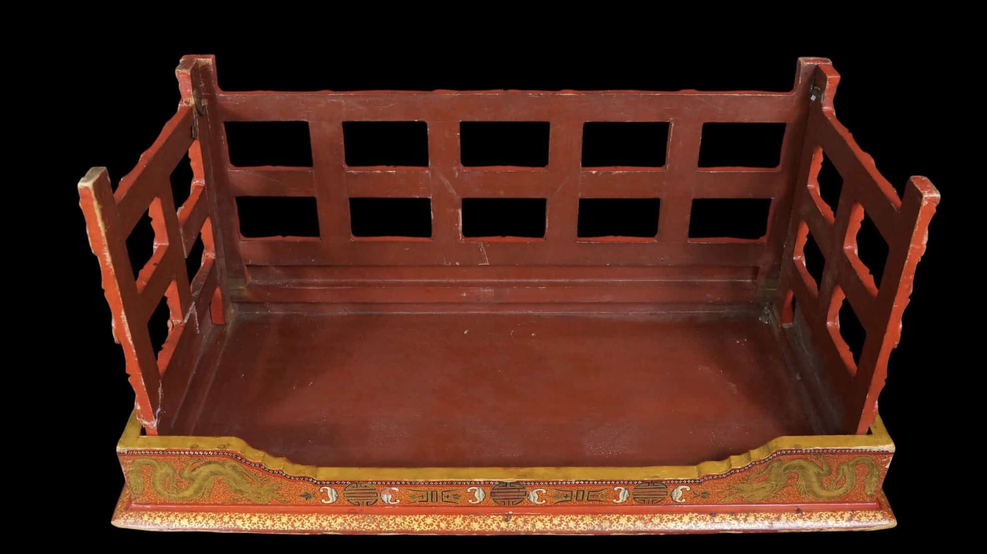 Kashmiri Table - Image 5